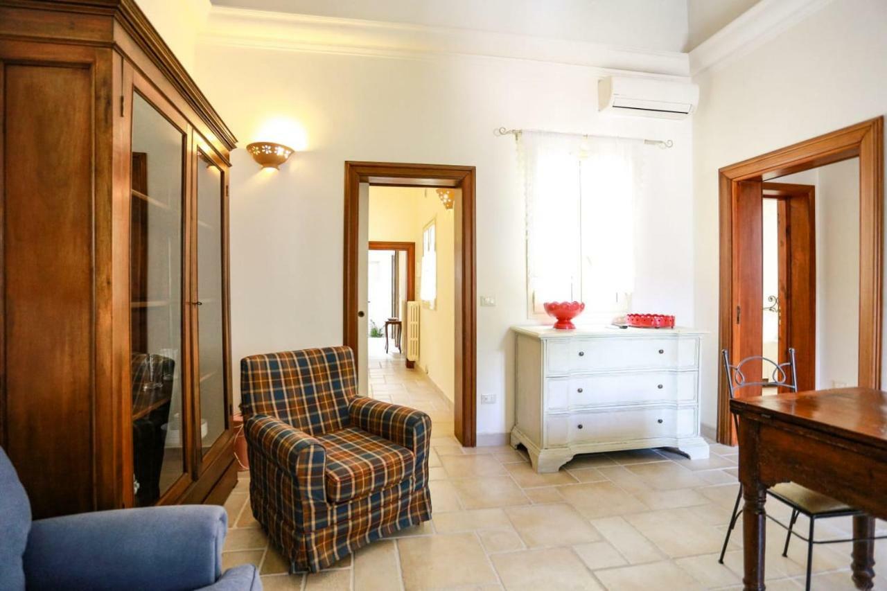 Palazzo Candido Suites & Apartments - Sit Apartment 莱切 外观 照片