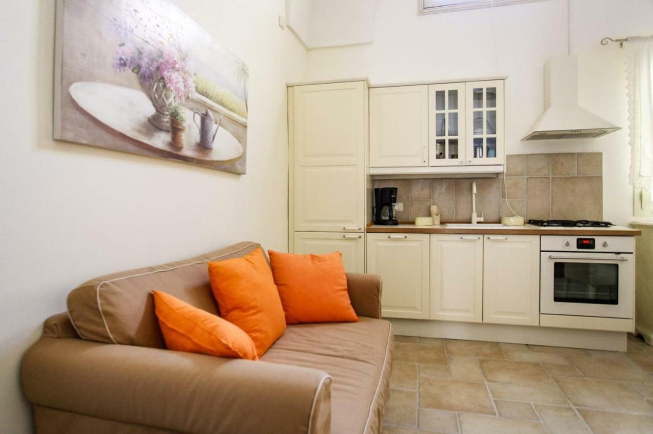 Palazzo Candido Suites & Apartments - Sit Apartment 莱切 外观 照片